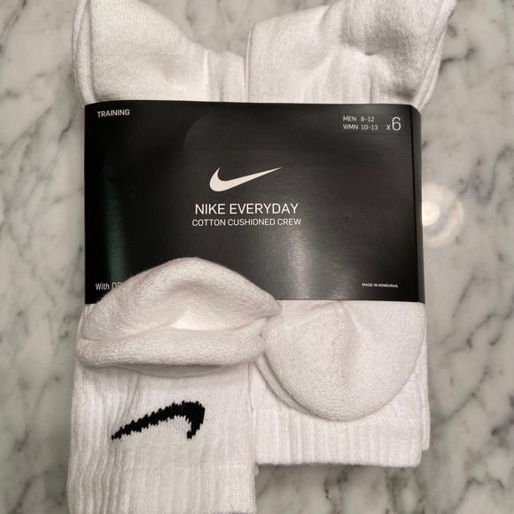 Nike white socks 6 pack - Picture 2 of 2